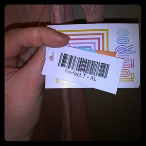 LuLaroe XL Perfect T